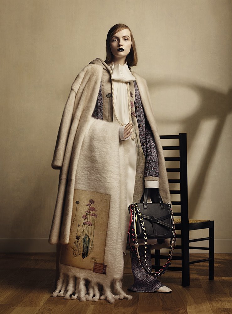 Colección cápsula de Loewe dedicada a Charles Rennie Mackintosh (2018).