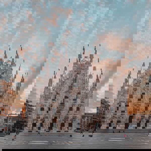 9 edificios muy famosos que desafiaron el tiempo ¡y tardaron más de 100 años en construirse!