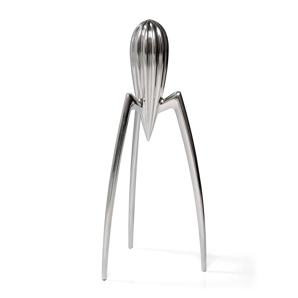 El exprimidor Juicy Salif para Alessi es un prodigio de diseño. Tan sencillo como genial. 