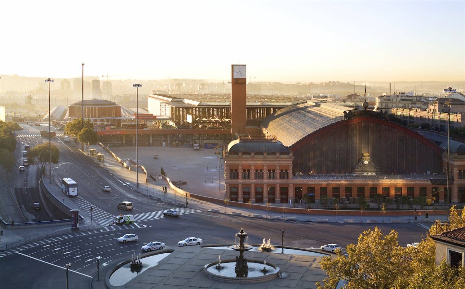 Estación de Atocha, de Rafael Moneo.