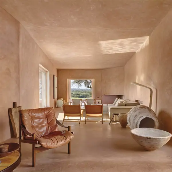 Tendencia 2025: el estilo RAW en las paredes de casa